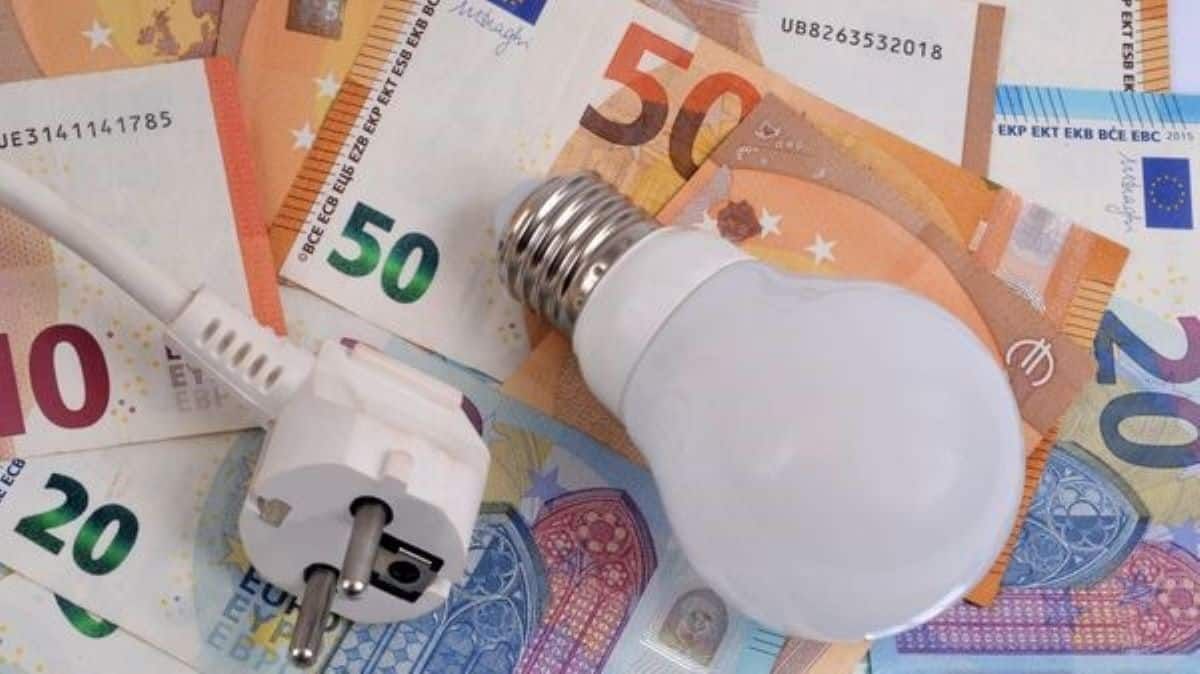 Électricité, mauvaise nouvelle : voici à quelle hausse vous attendre dès le 1er août