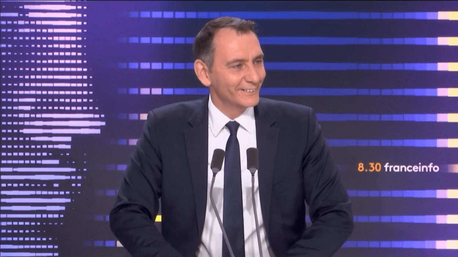 Fronde des policiers : Emmanuel Macron "a lâché la police en rase campagne", dénonce Laurent Jacobelli