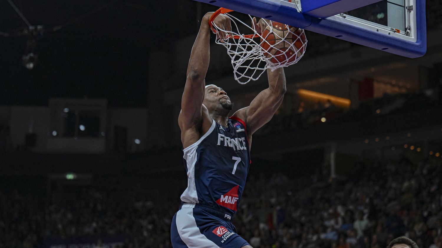 Basket : l'équipe de France écrase la Tunisie et lance parfaitement sa préparation à la Coupe du monde