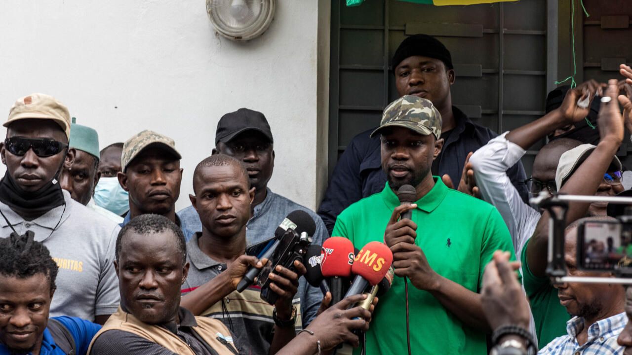 Sénégal: le gouvernement annonce la dissolution du parti de l'opposant Ousmane Sonko