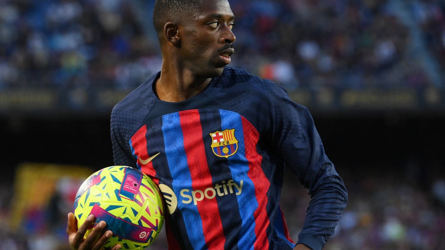 Football : l'international français Ousmane Dembélé prêt à quitter Barcelone pour le PSG