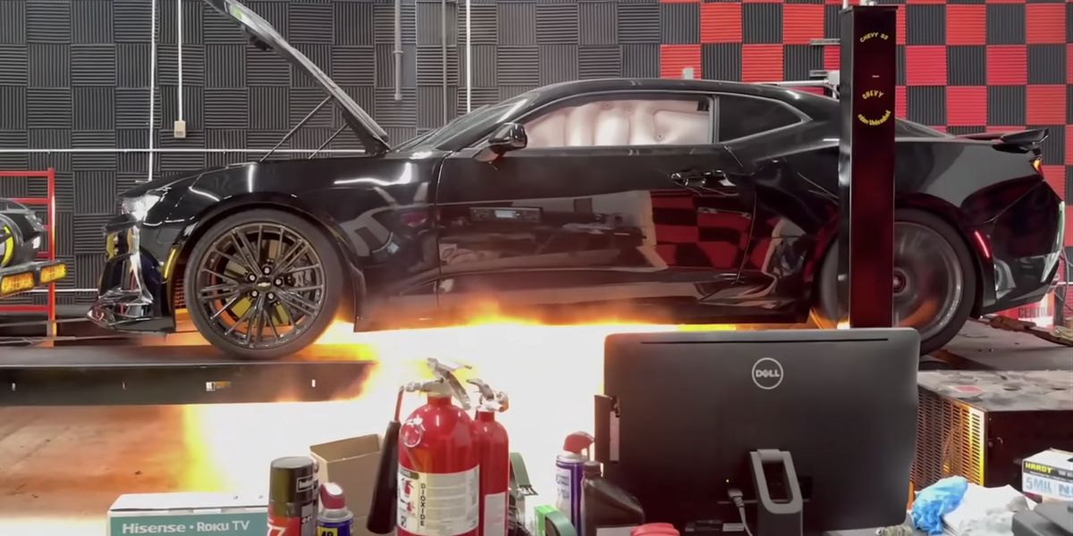 Camaro ZL1 Gearbox Explodes on Dyno, Catches Fire, Sets Off Airbag