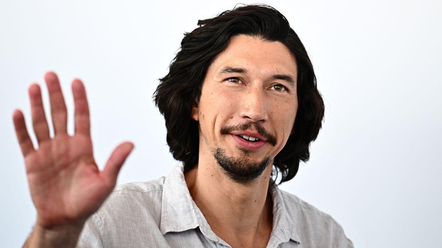 Mostra de Venise : interrogé sur la grève des scénaristes et des acteurs, Adam Driver s'en prend à Netflix et Amazon