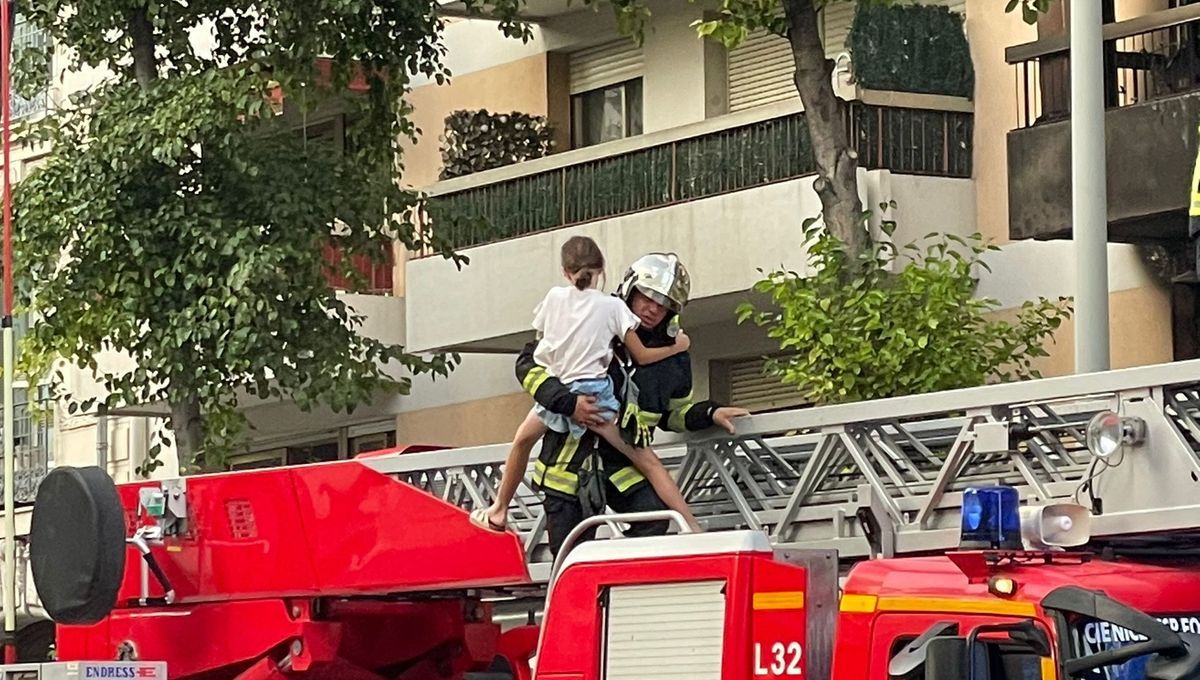 Une femme est morte dans un incendie à Nice, 24 habitants évacués, une personne brûlée