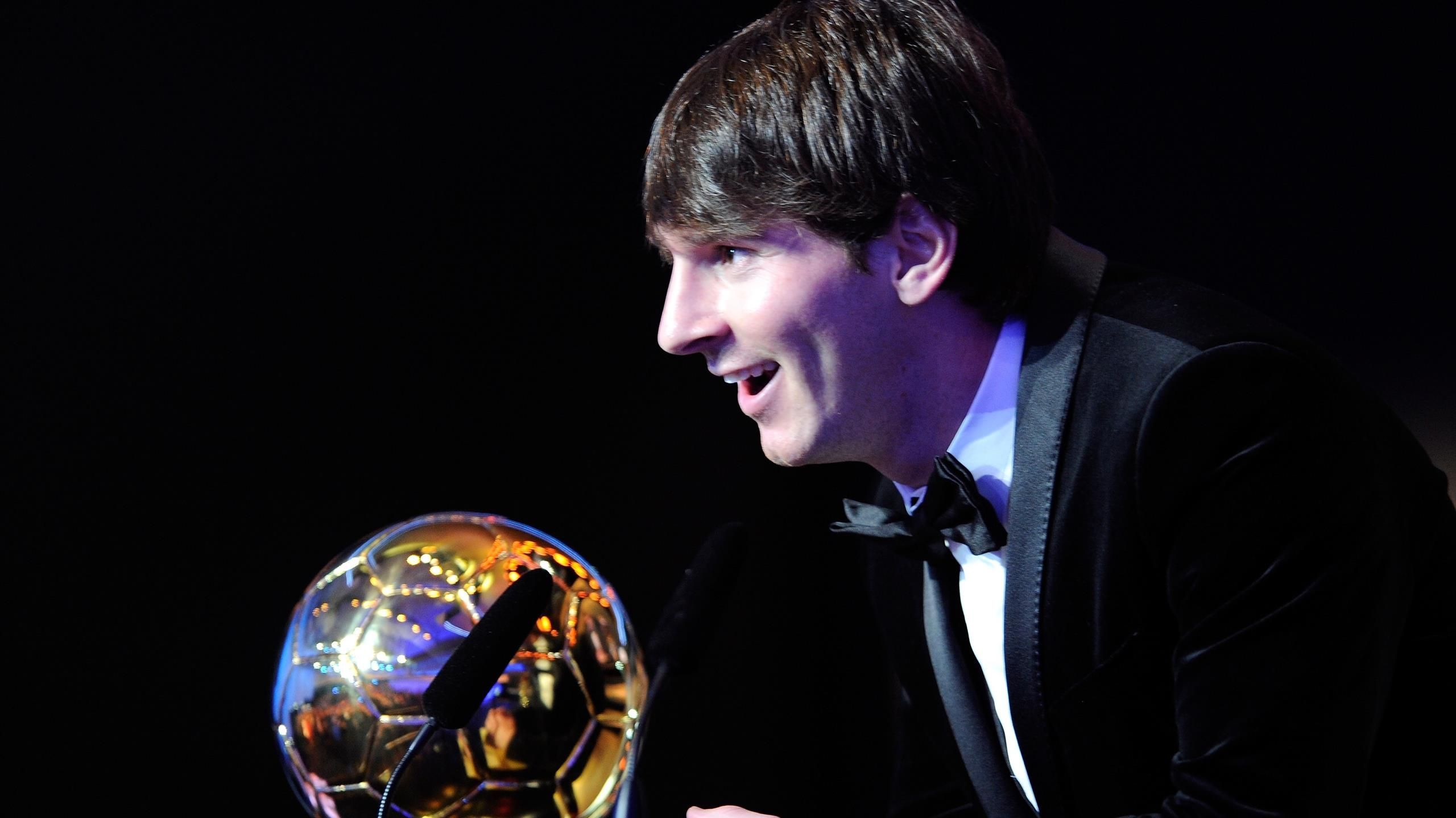 Lionel Messi Ballon d'Or 2023 : On a classé et décrypté les huit trophées de l'Argentin