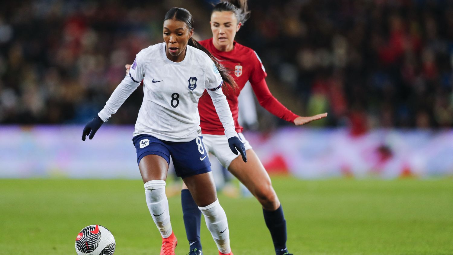 les Bleues dominent mais n'ont pas encore trouvé la faille... Suivez le match de Ligue des nations